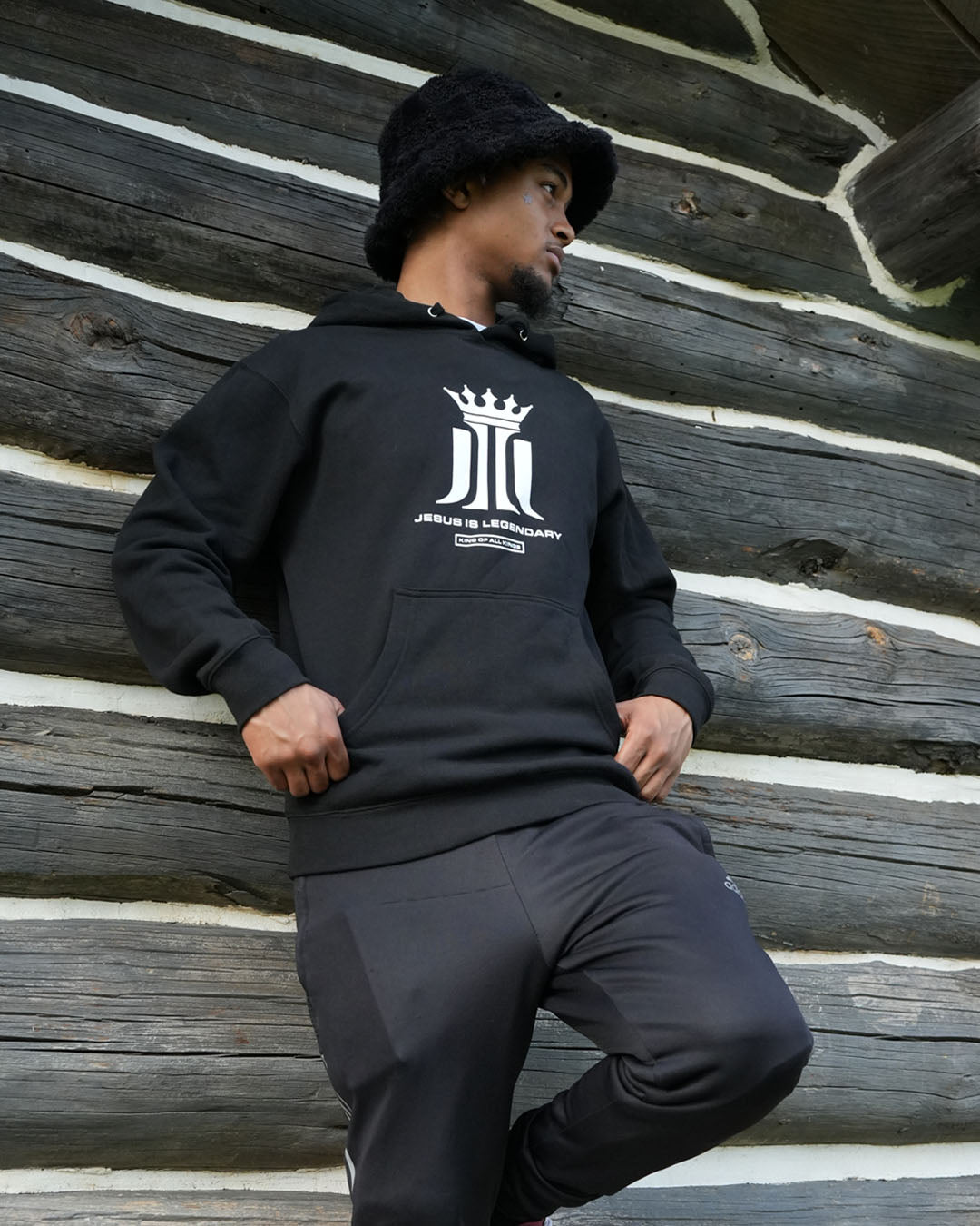 な*ノ様 Chocolate Jesus KINGS CJ Stadium Ja KINGS CJ Arena EMB Crewneck – Chocolate Jesus